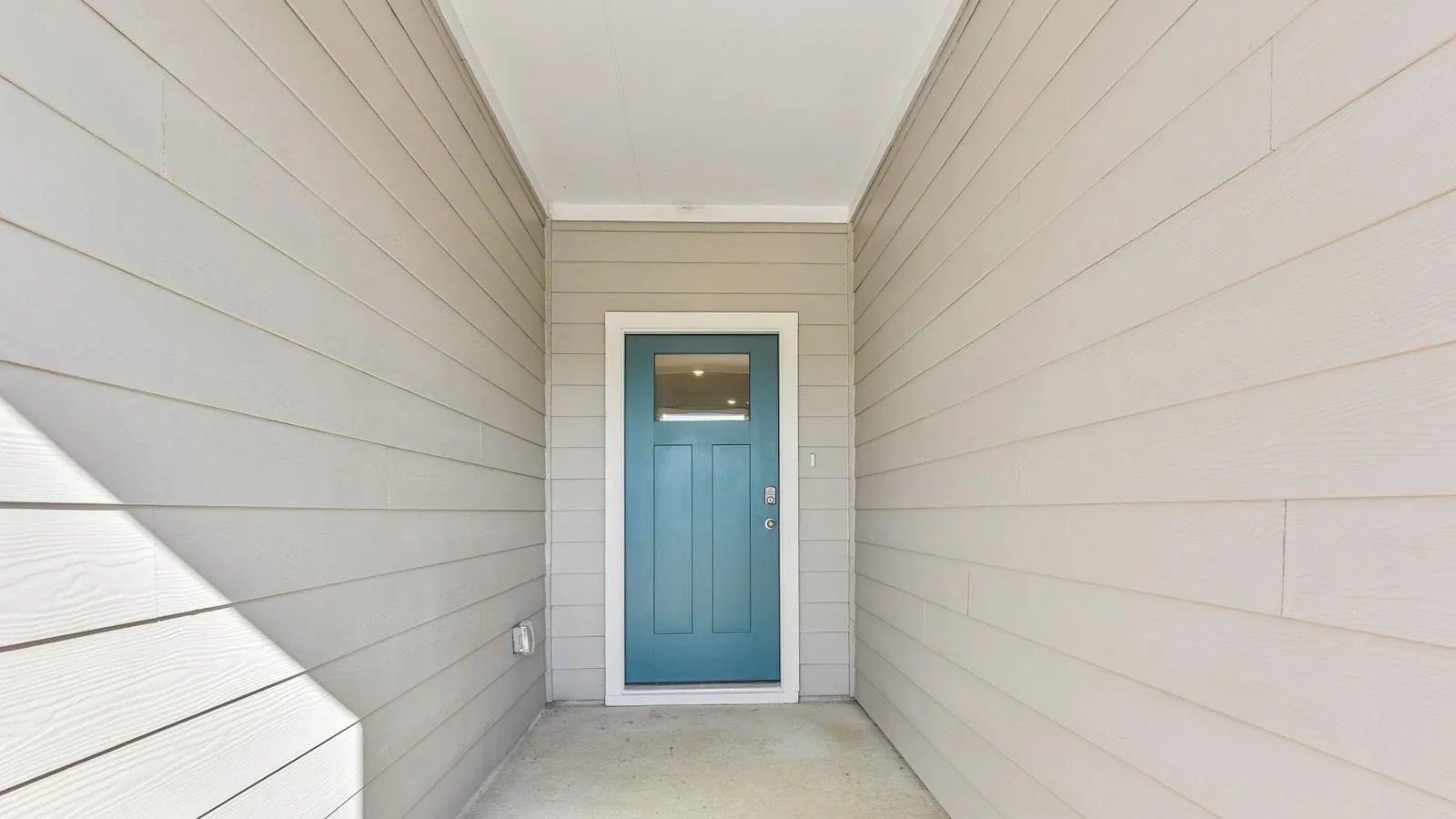Photo 4 of 210 SALKELD DR