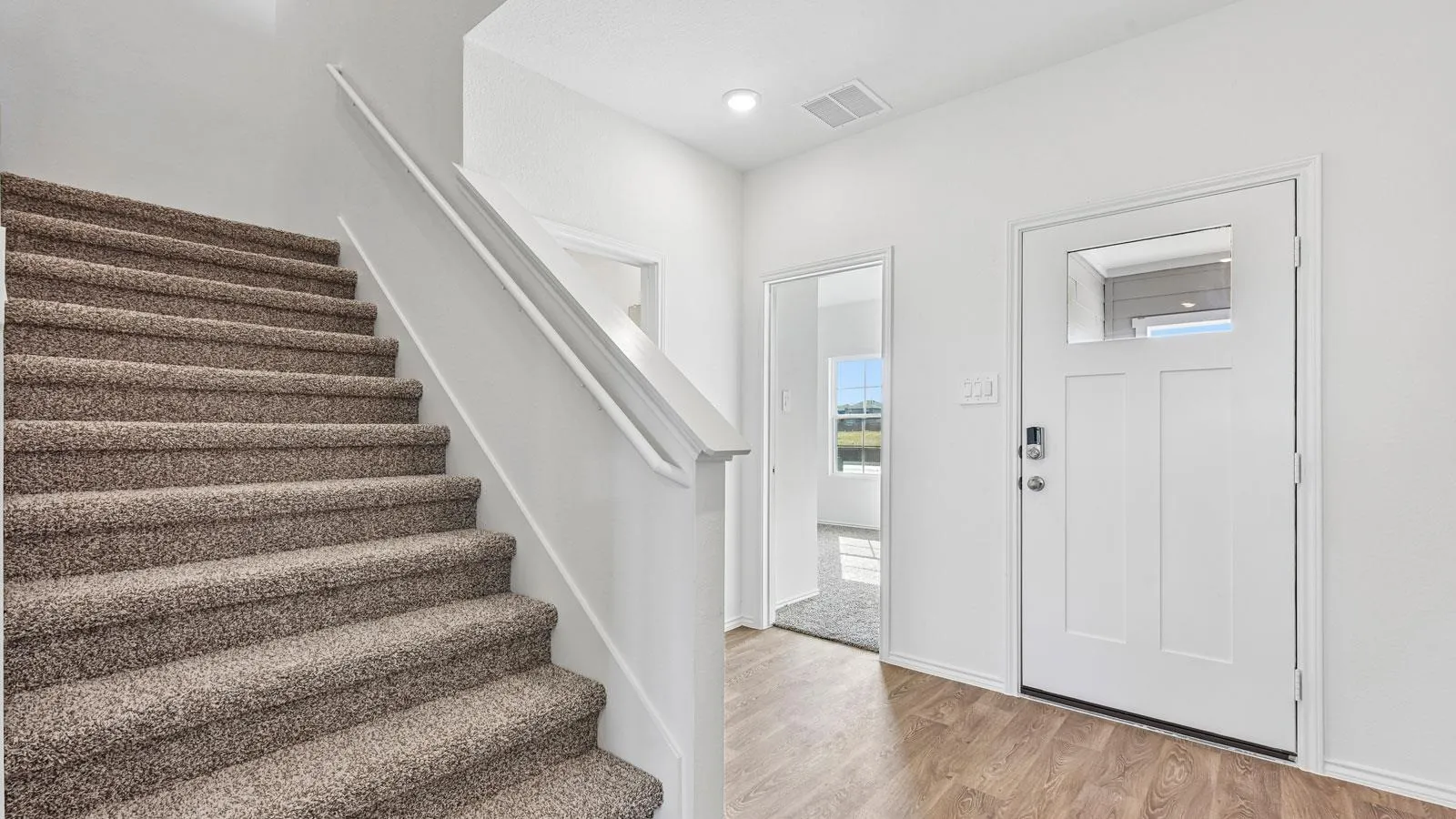 Photo 5 of 210 SALKELD DR