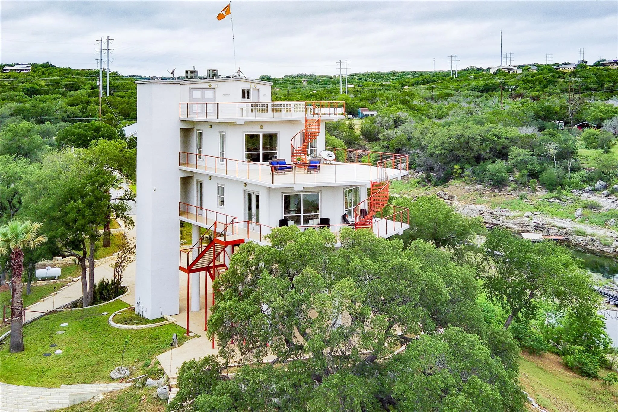 Photo of 20202 BARNETT GLENN RD, Spicewood, TX, 78669