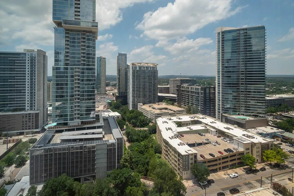 Photo 2 of 360 NUECES ST #2110