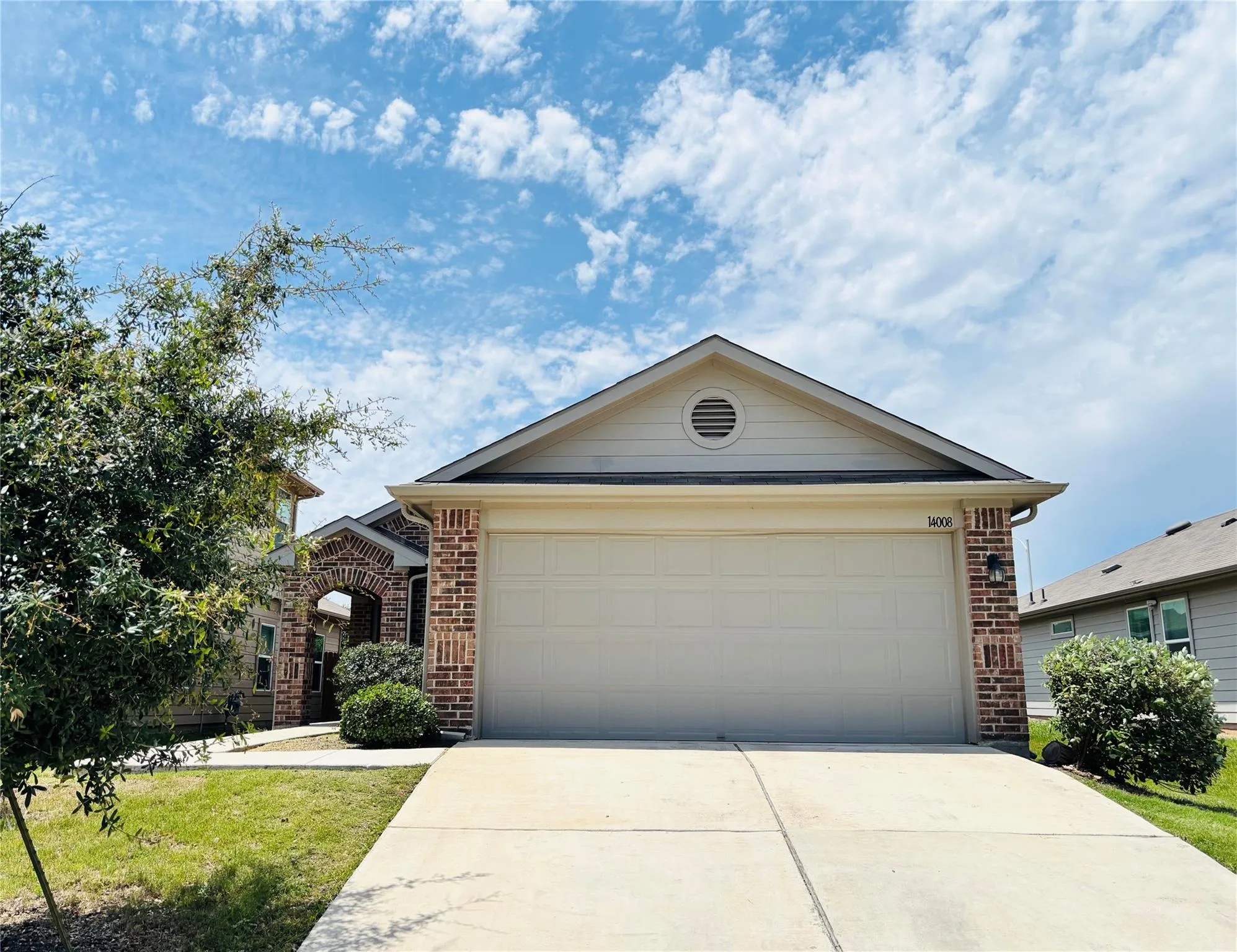 Photo of 14008 HEYWOOD DR, Pflugerville, 78660