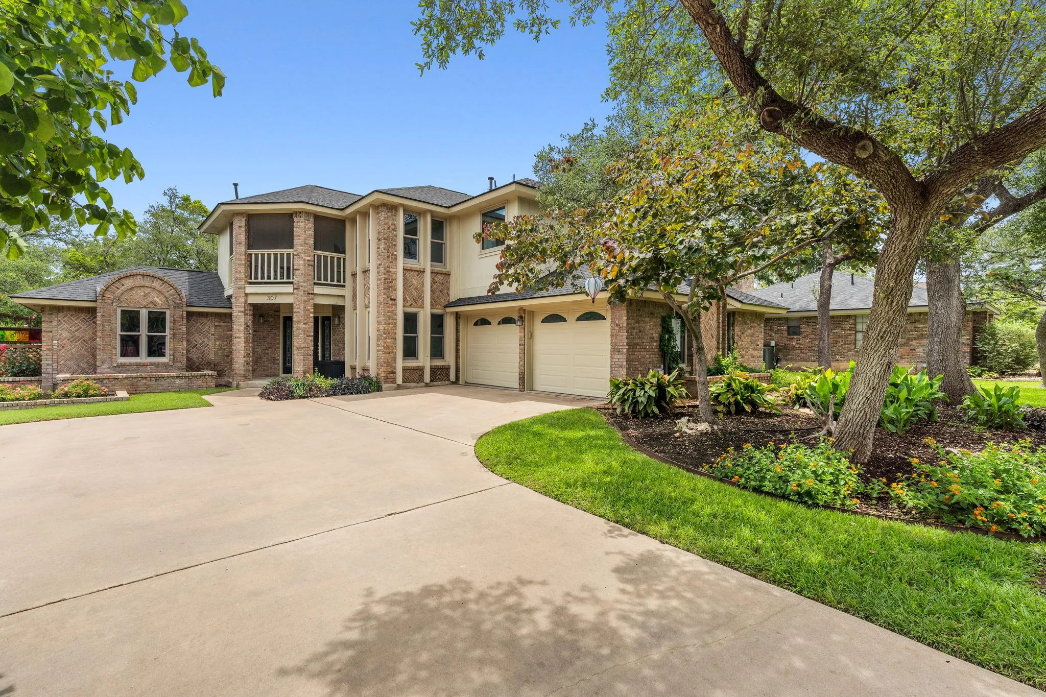 Photo of 307 S RIDGE CIR, Georgetown, TX, 78628