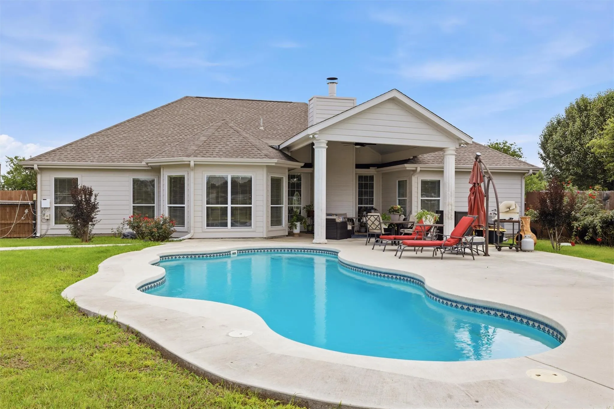 Photo of 339 COUNTY ROAD 368, Taylor, TX, 76574