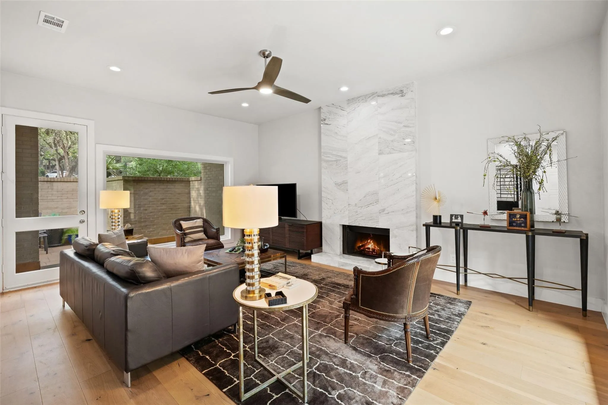 Photo 5 of 1615 SPYGLASS DR #4