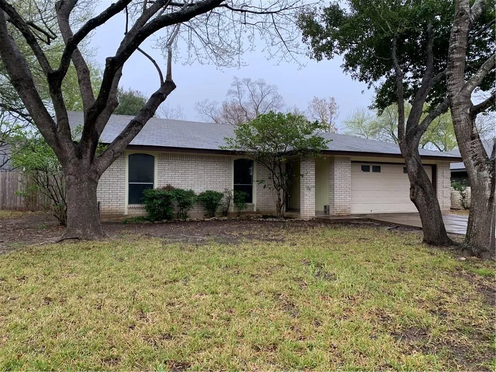 Photo of 606 BROOKHOLLOW DR, Pflugerville, 78660