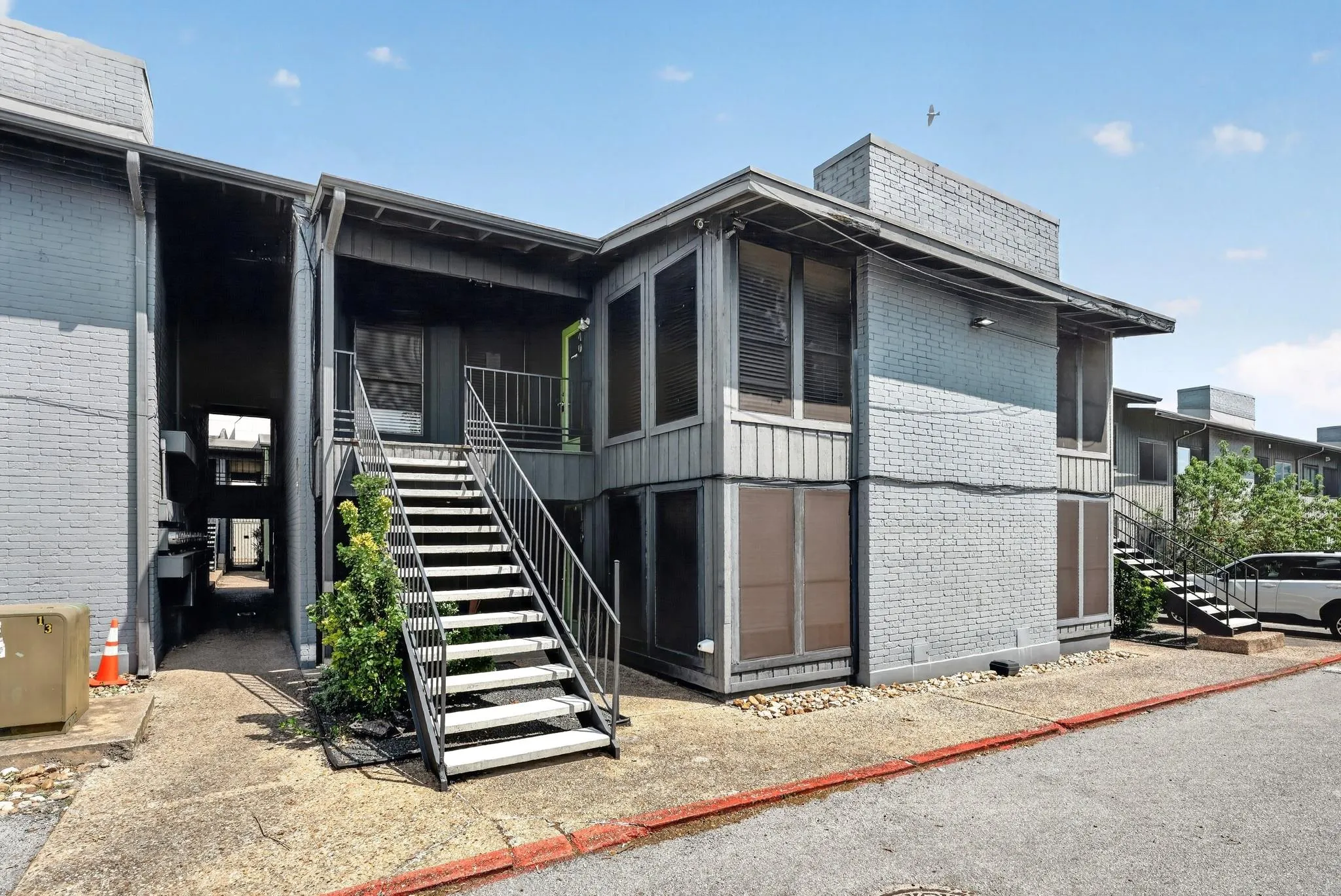 Photo of 909 REINLI ST #240, Austin, TX, 78751