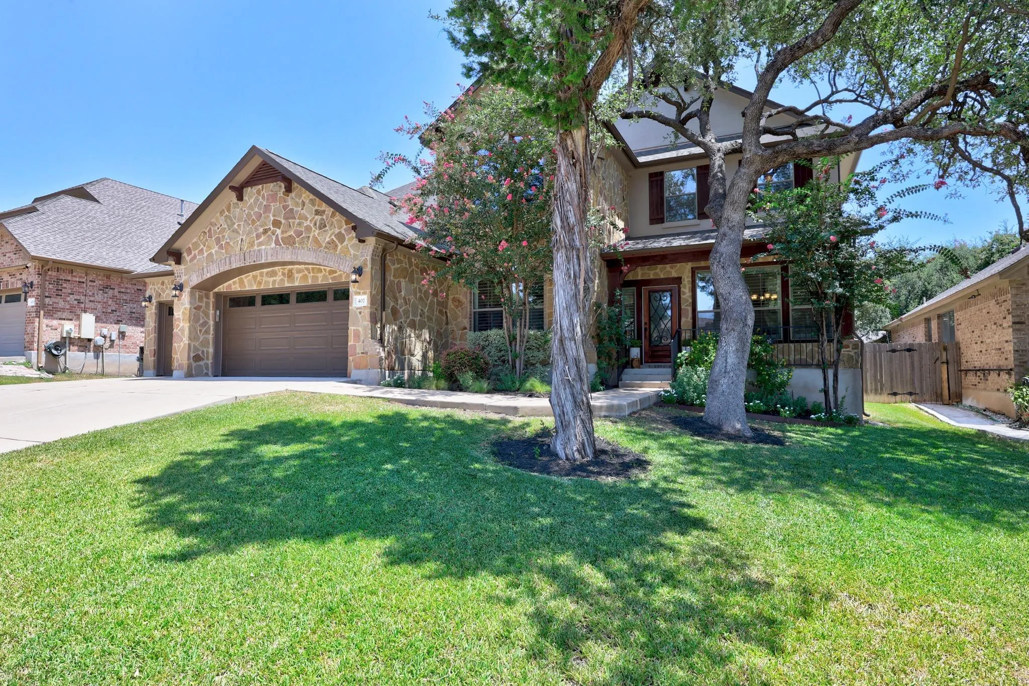 Photo 2 of 402 BUFFLEHEAD LN