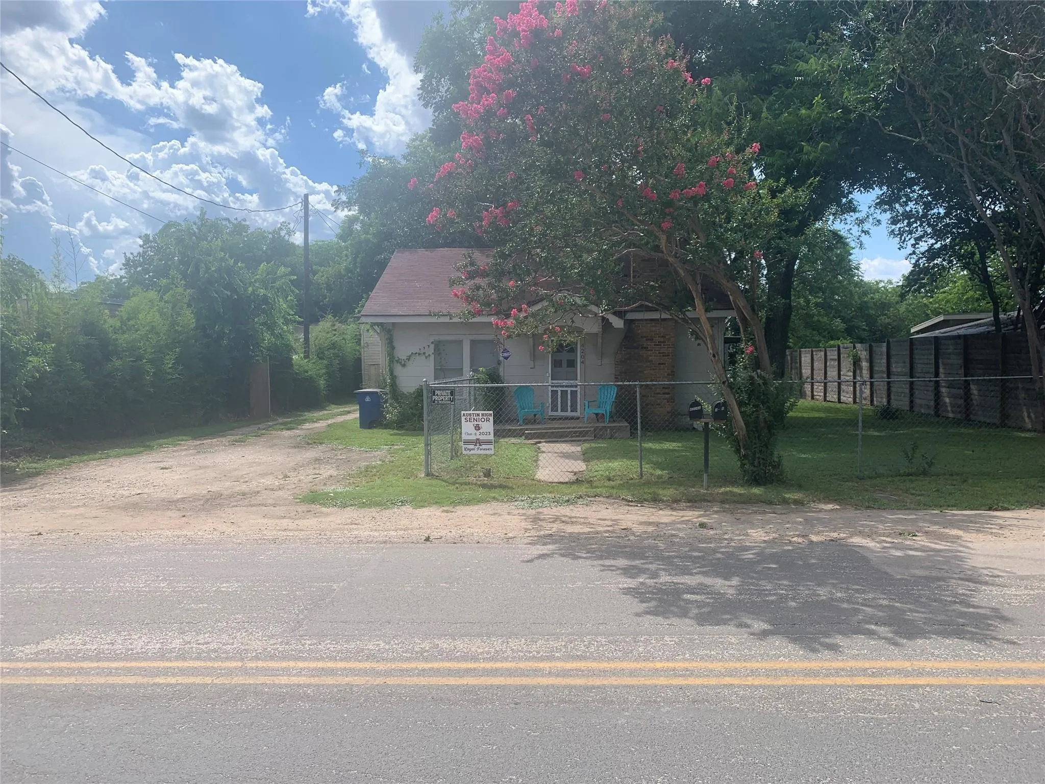 Photo of 4204 CLAWSON RD, Austin, TX, 78704