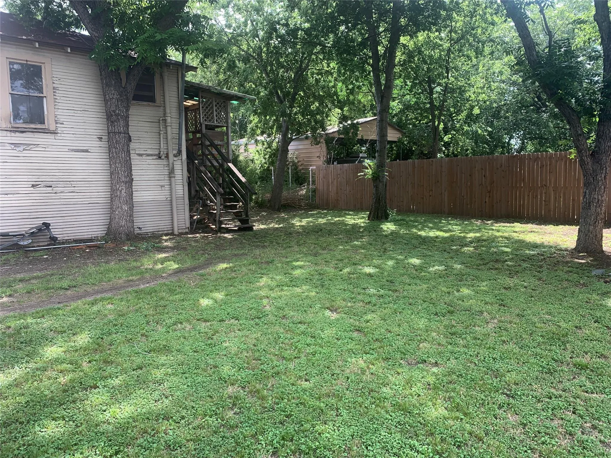 Photo 4 of 4204 CLAWSON RD