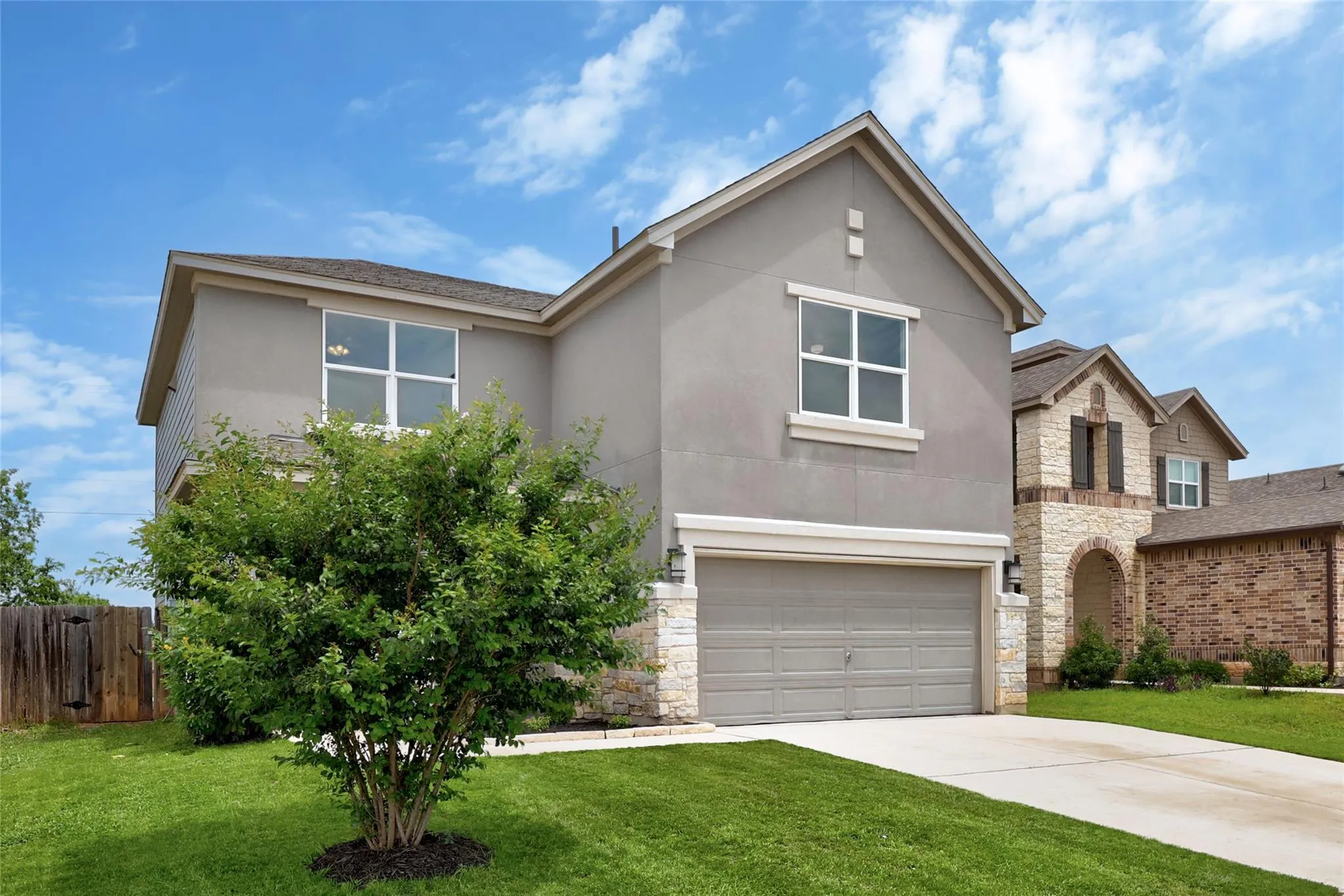 Photo 3 of 252 BENMYRTLE TRL