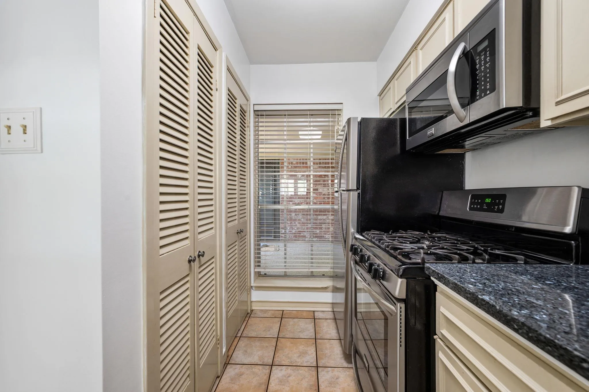 Photo 5 of 7920 ROCKWOOD LN #209