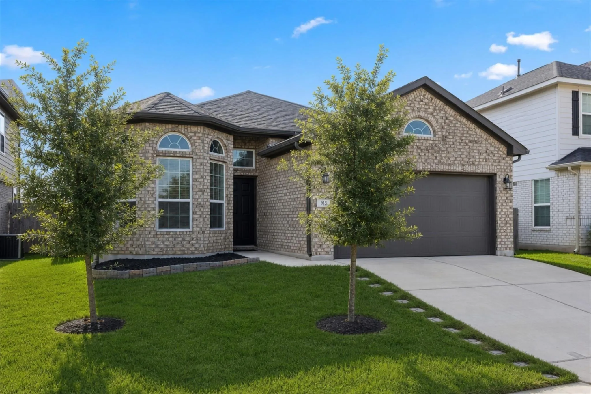 Photo of 913 BLUE OAK BLVD, San Marcos, TX, 78666