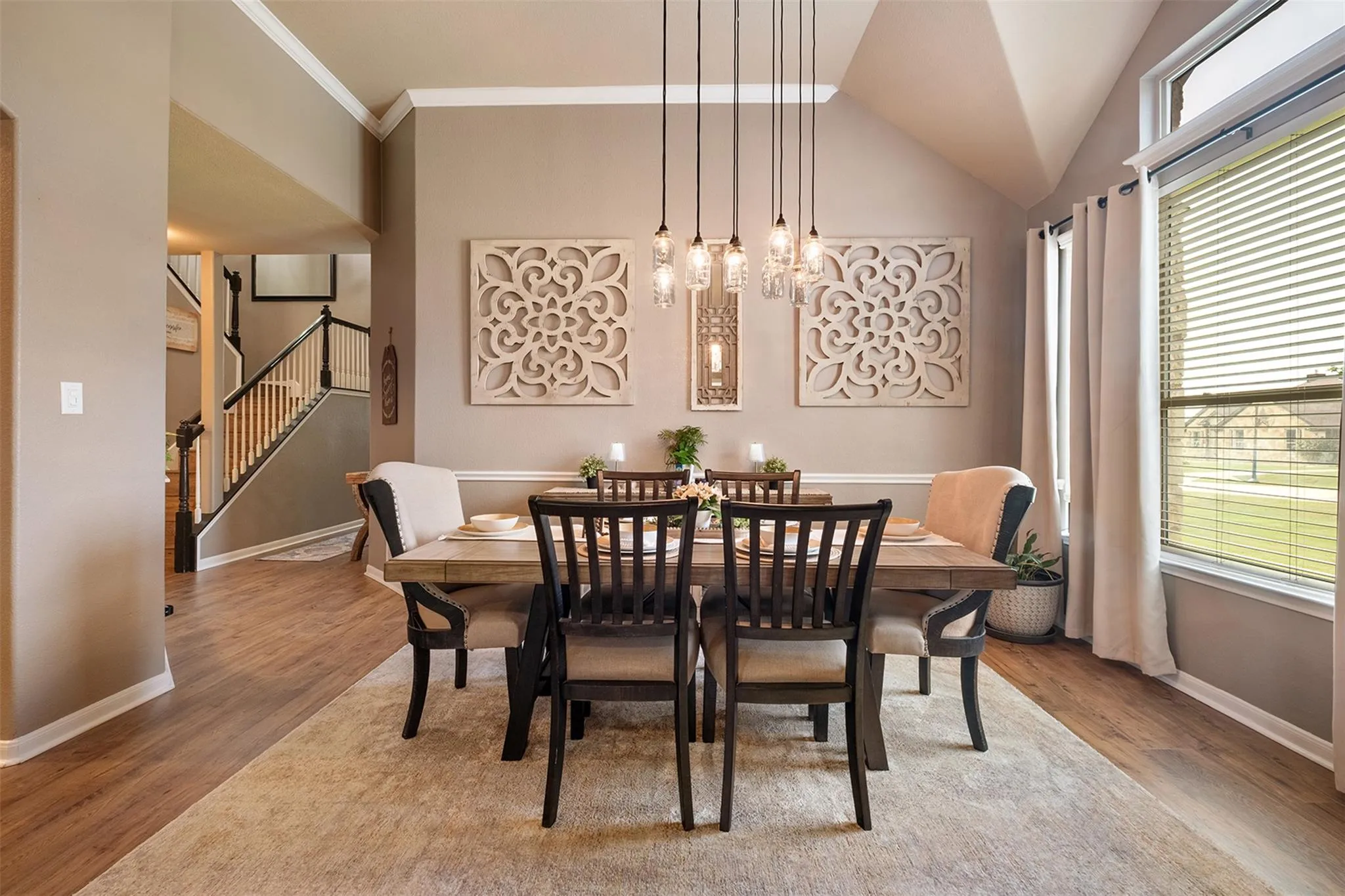 Photo 4 of 102 MCCOY CIR