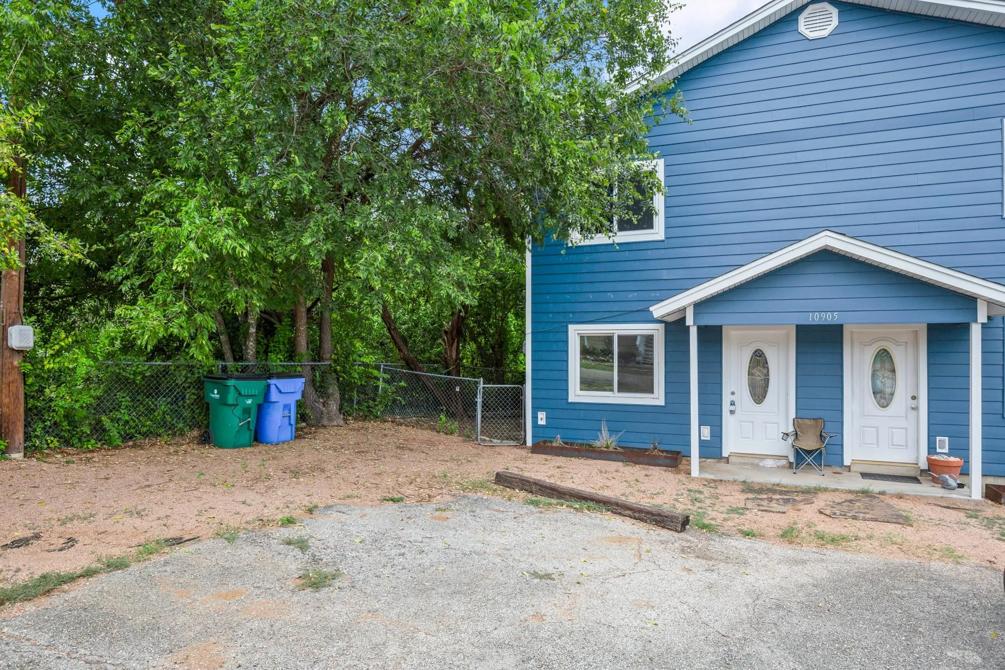 Photo of 10905 ELM ST, Jonestown, TX, 78645