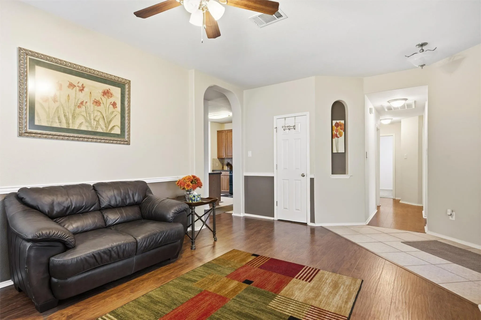 Photo 5 of 1215 UTOPIA LN
