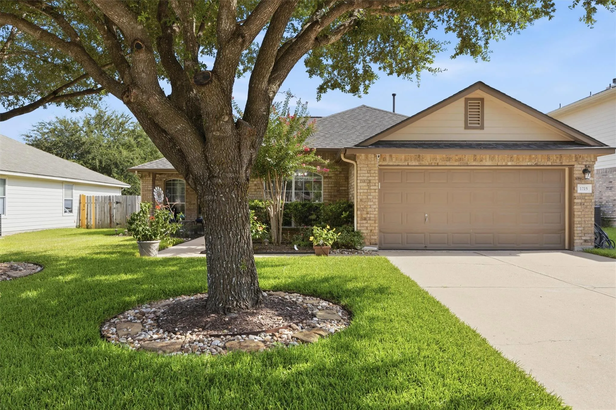 Photo of 1215 UTOPIA LN, Hutto, TX, 78634