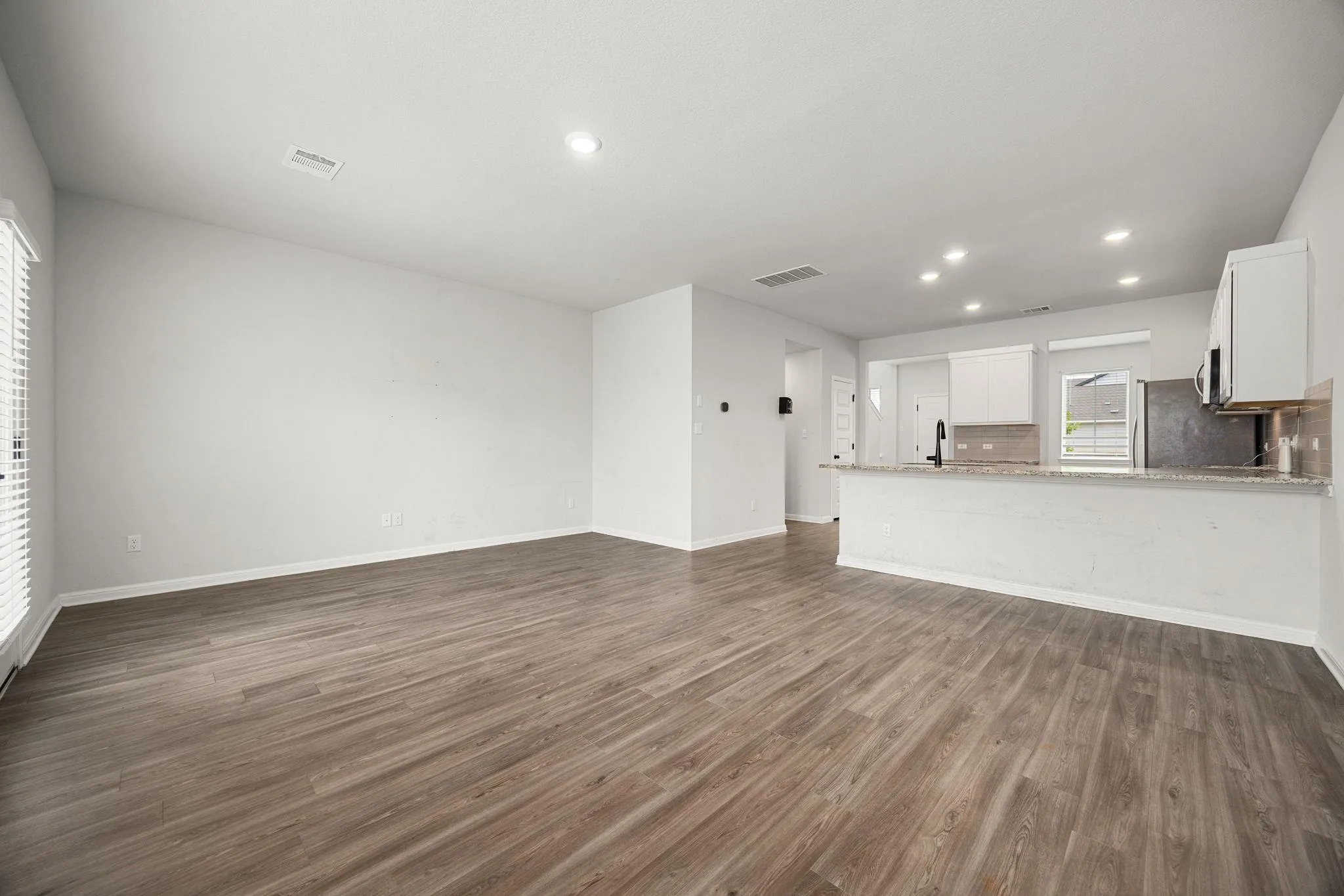 Photo 4 of 2456 JACK NORA WAY
