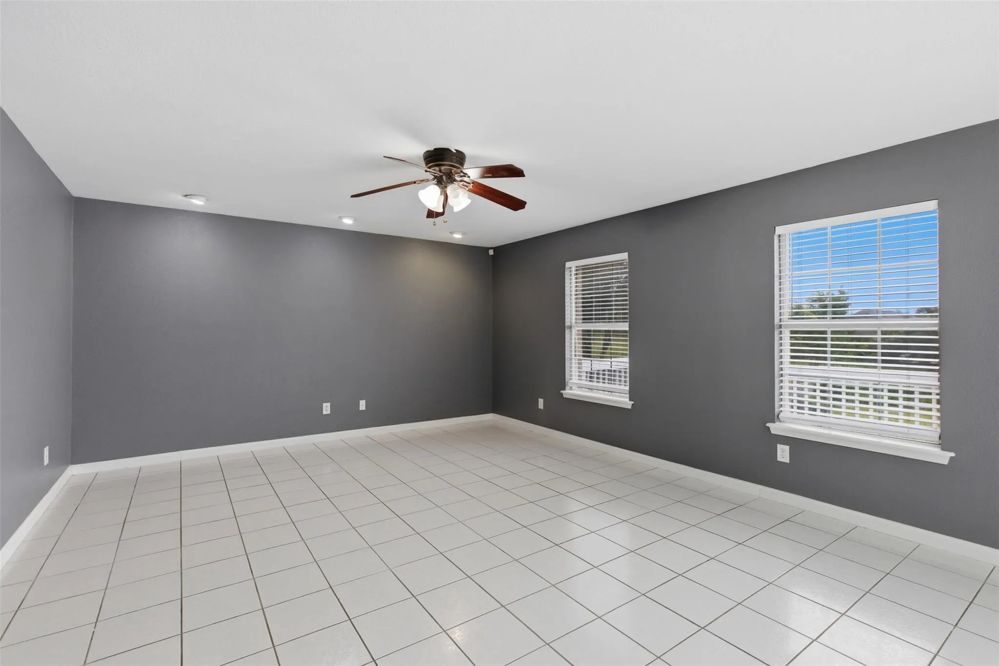 Photo 5 of HUTTO 78634