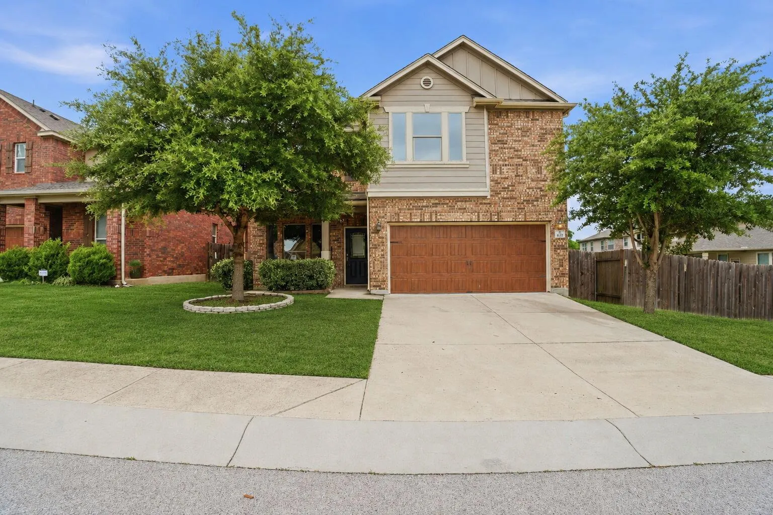 Photo of 670 LANDON SAMUEL LOOP, Pflugerville, 78660