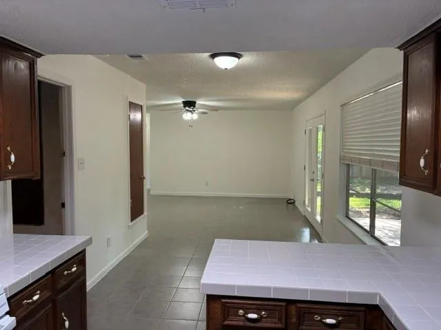 Photo 4 of 1507 CASEY LN