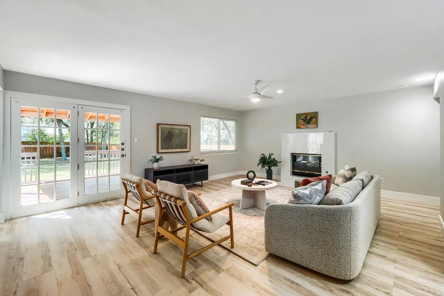Photo 3 of 12410 BLOSSOMWOOD DR