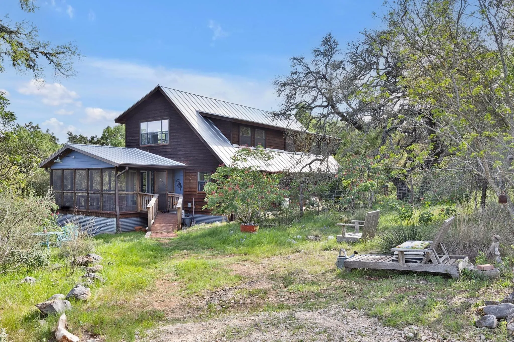 Photo of 500 OWL HOLLOW RD, San Marcos, TX, 78666