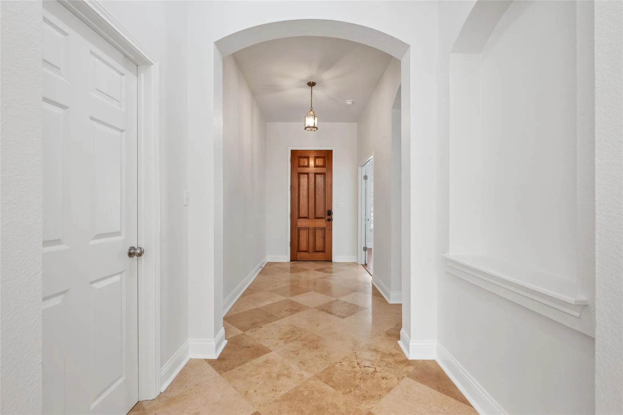 Photo 5 of 2212 SPEIDEL DR