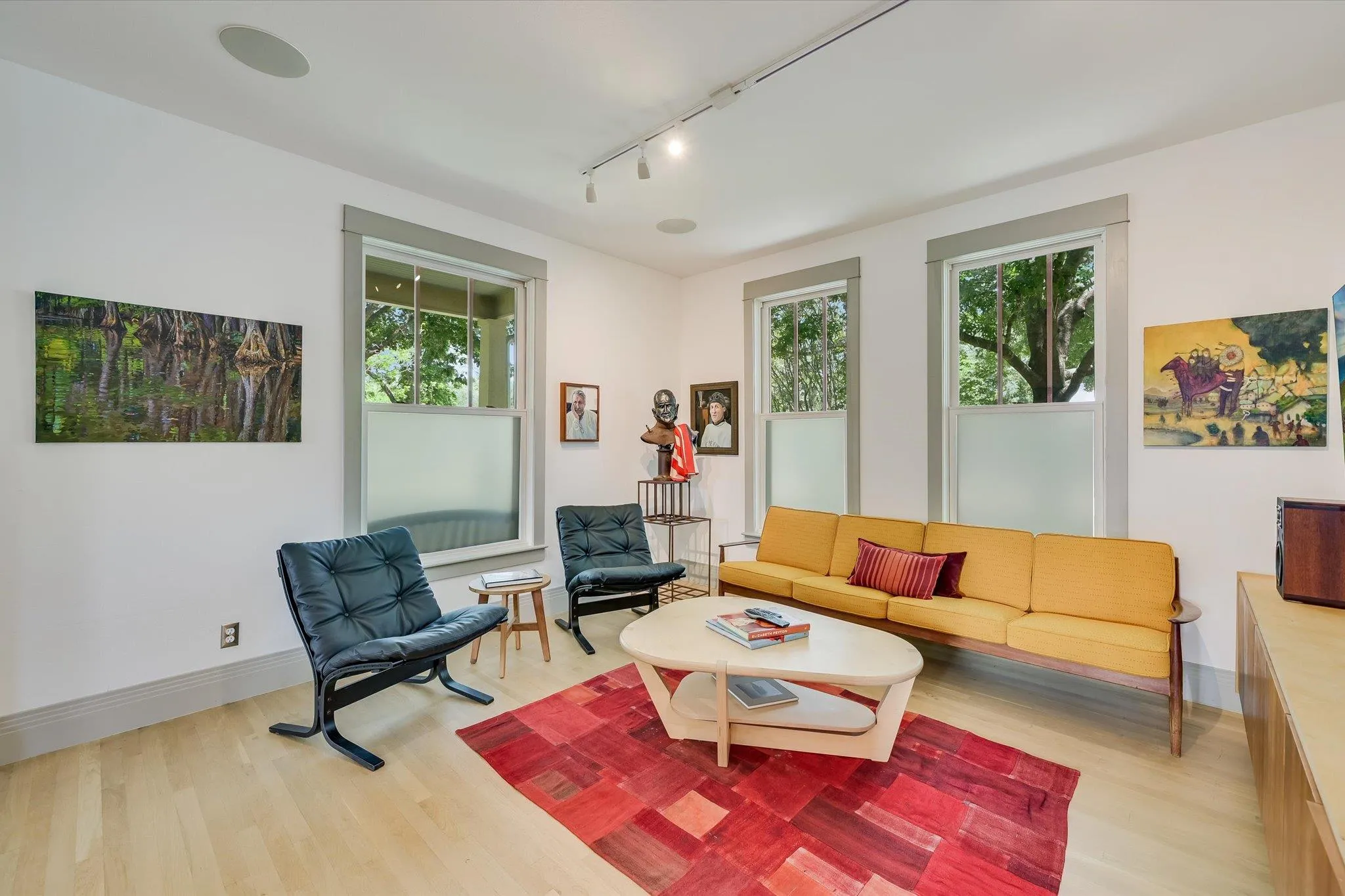 Photo 4 of 506 GRESHAM ST