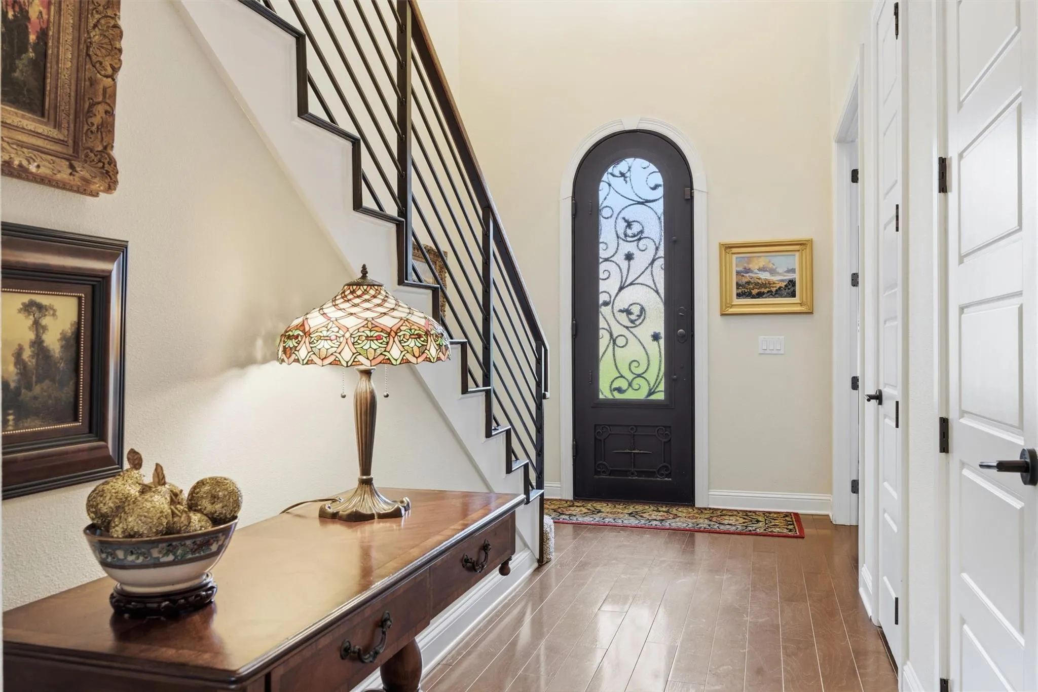 Photo 4 of 2719 SPRINGWOOD LN