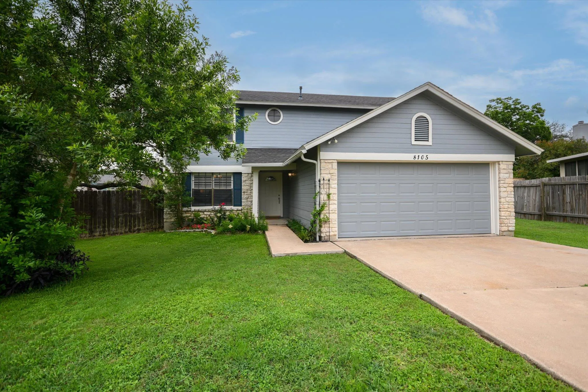 Photo of 8105 WASHITA DR, Austin, TX, 78749