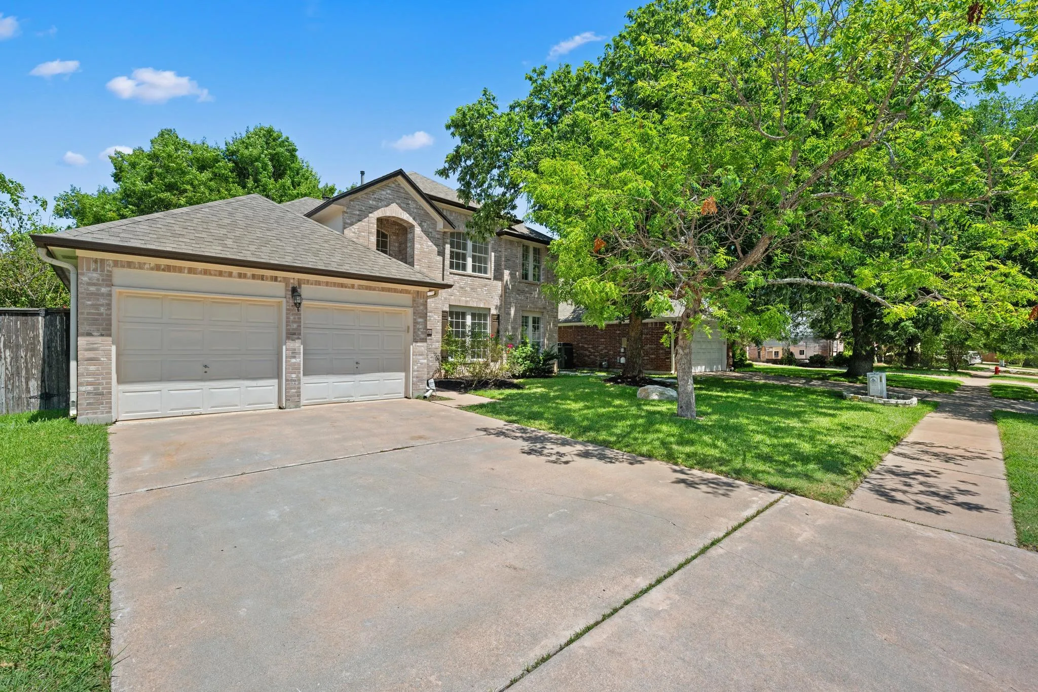 Photo 3 of 1304 MEADOW LARK DR