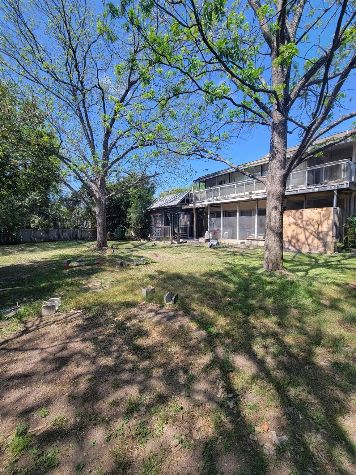 Photo 2 of 9711 PARKFIELD DR