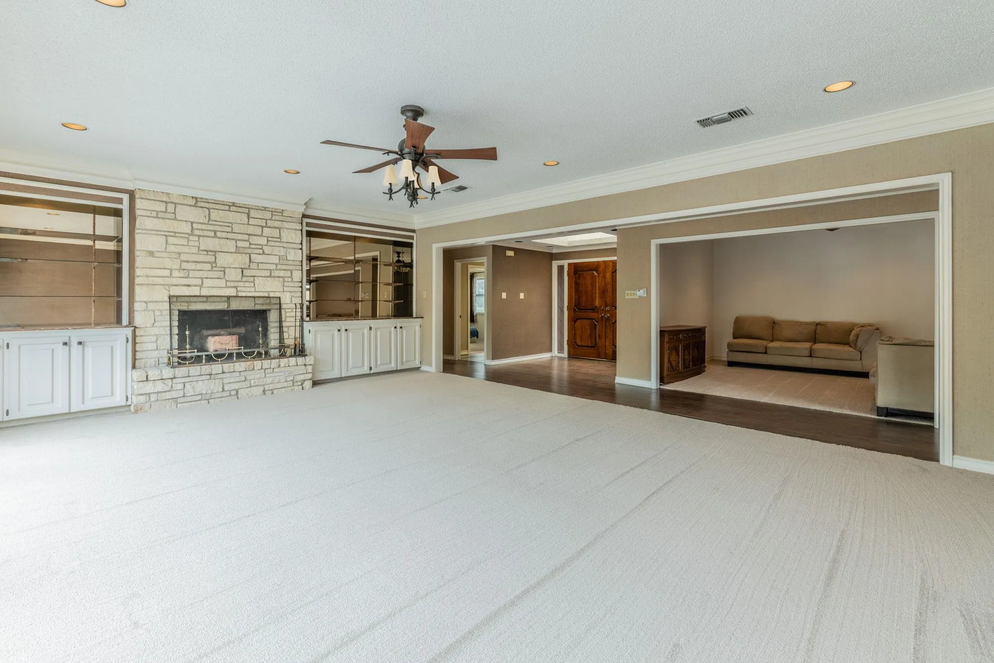 Photo 4 of 113 INDIAN BEND DR