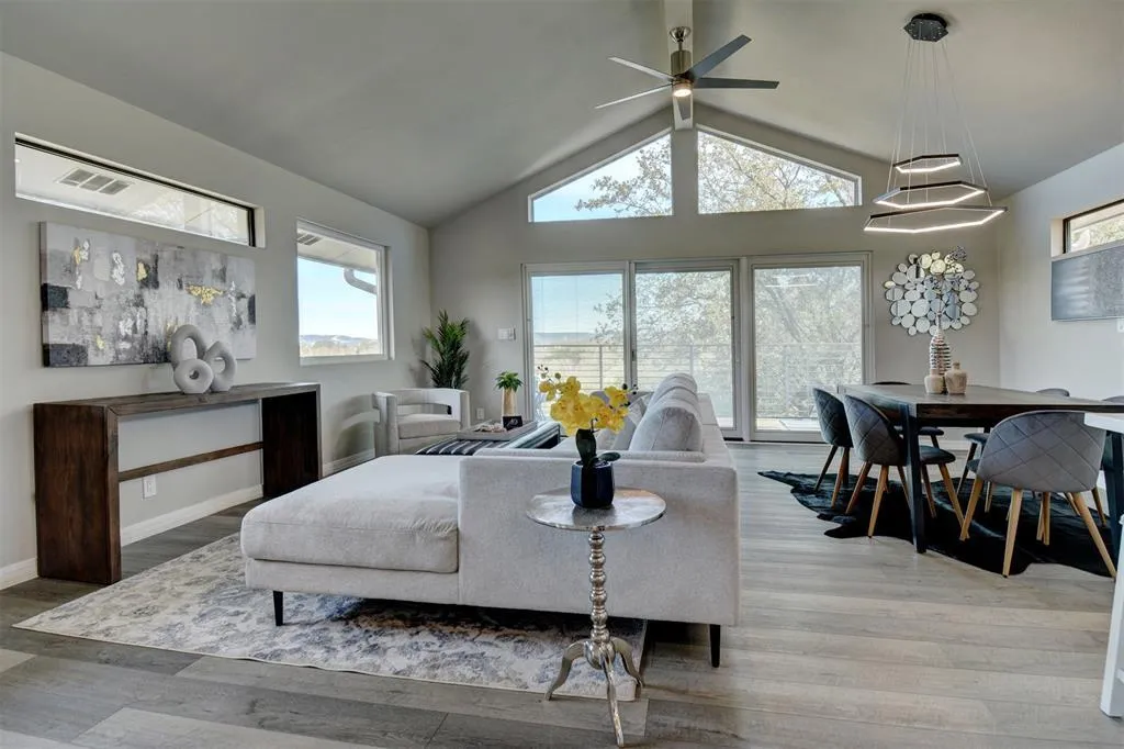 Photo of 5001 PRYOR LN, Austin, TX, 78734
