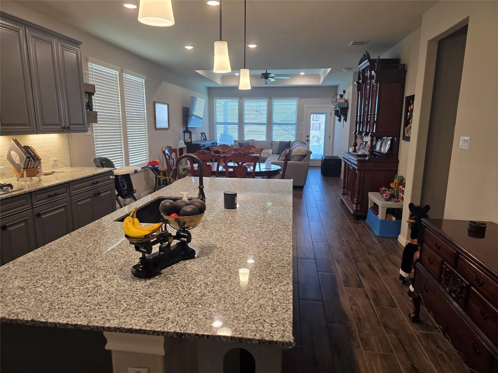 Photo 3 of 461 GRACE LILLY DRIVE GLNS
