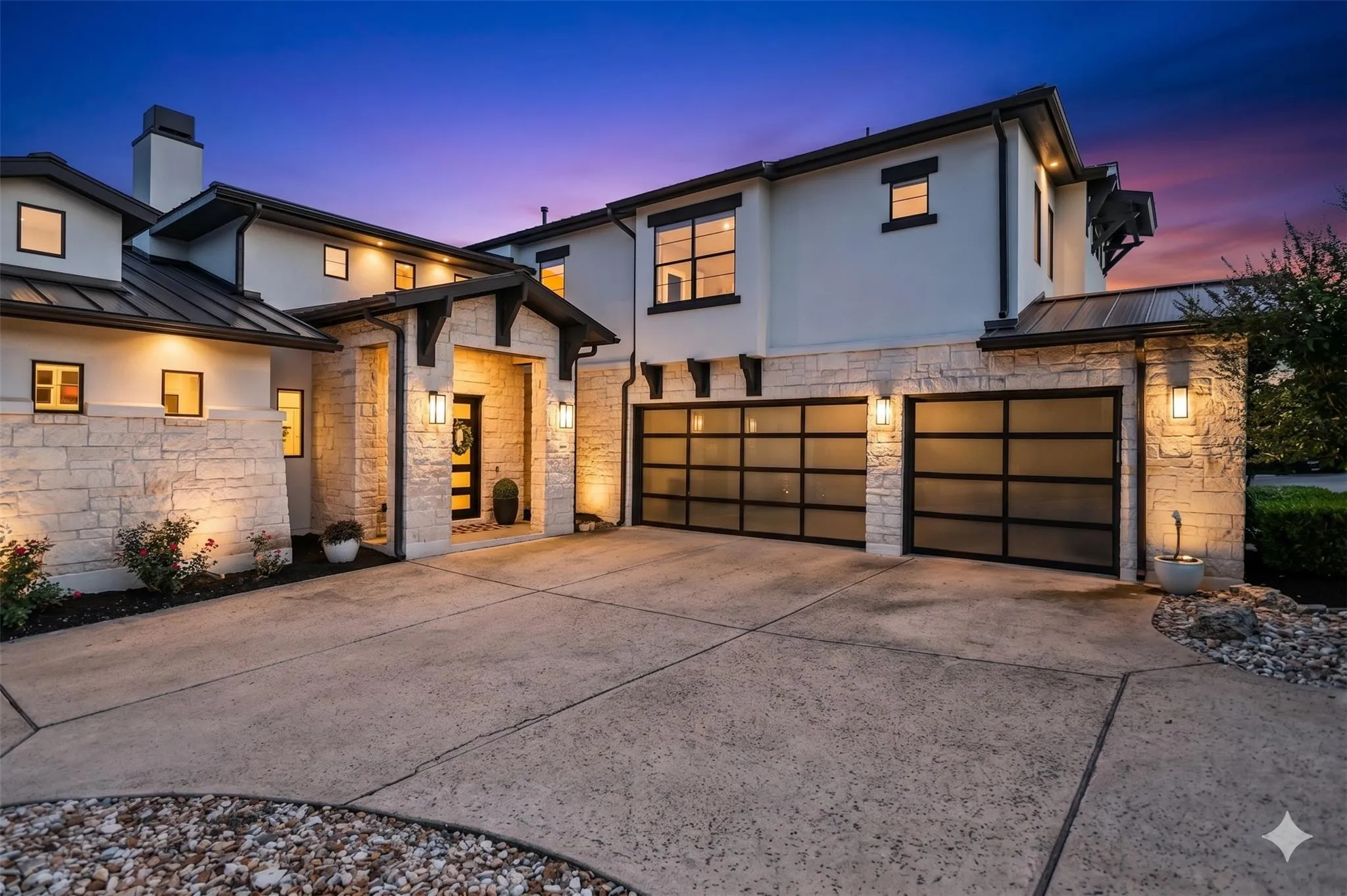 Photo 2 of 810 CRESTONE STREAM DR