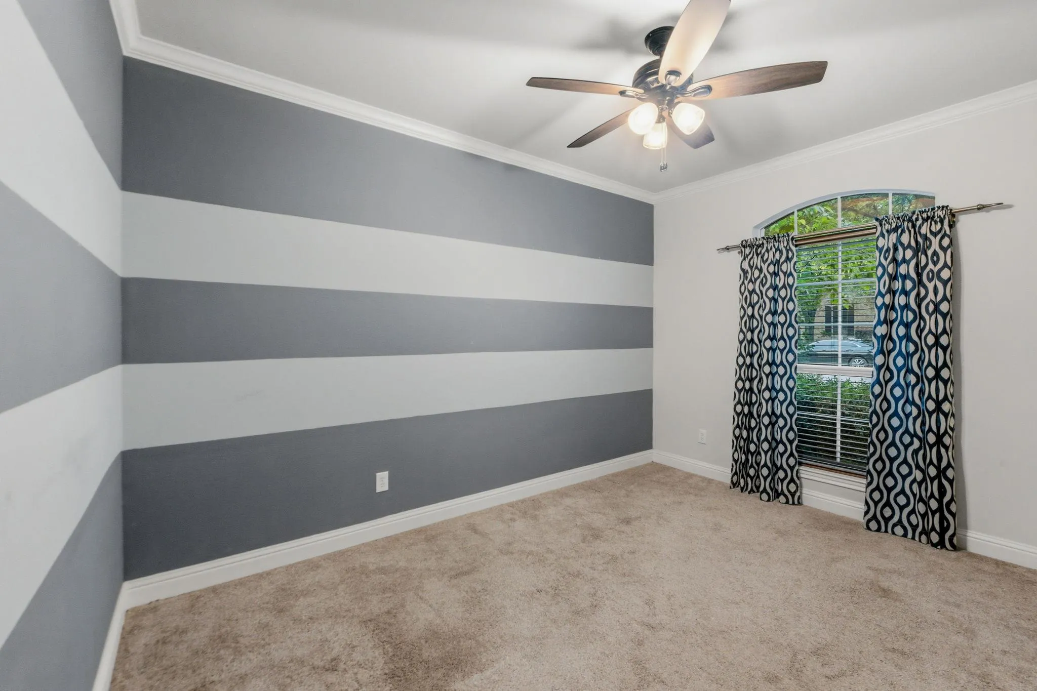 Photo 5 of 1239 PINE FOREST CIR