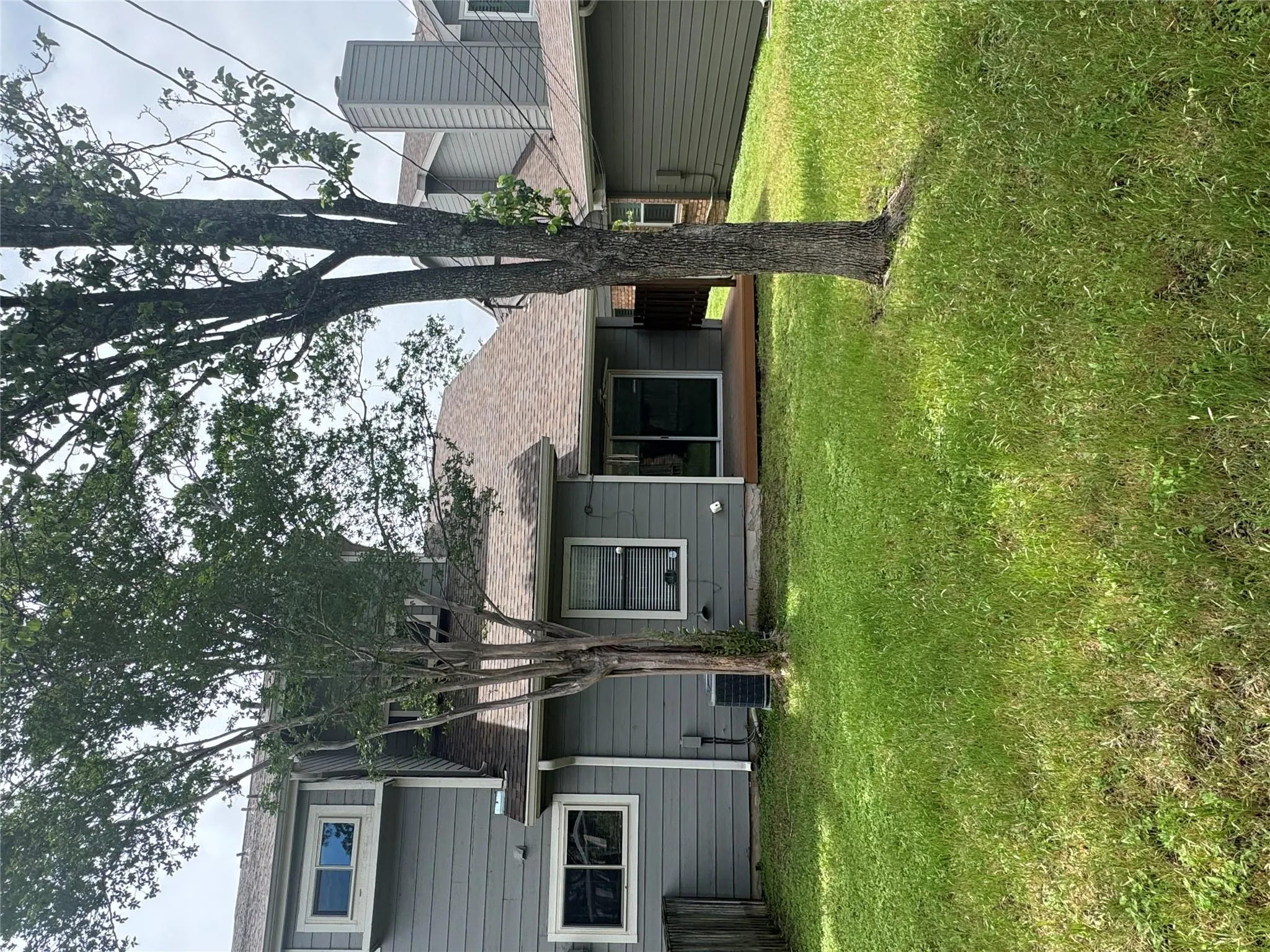 Photo 5 of 8502 CIMA OAK LN #A
