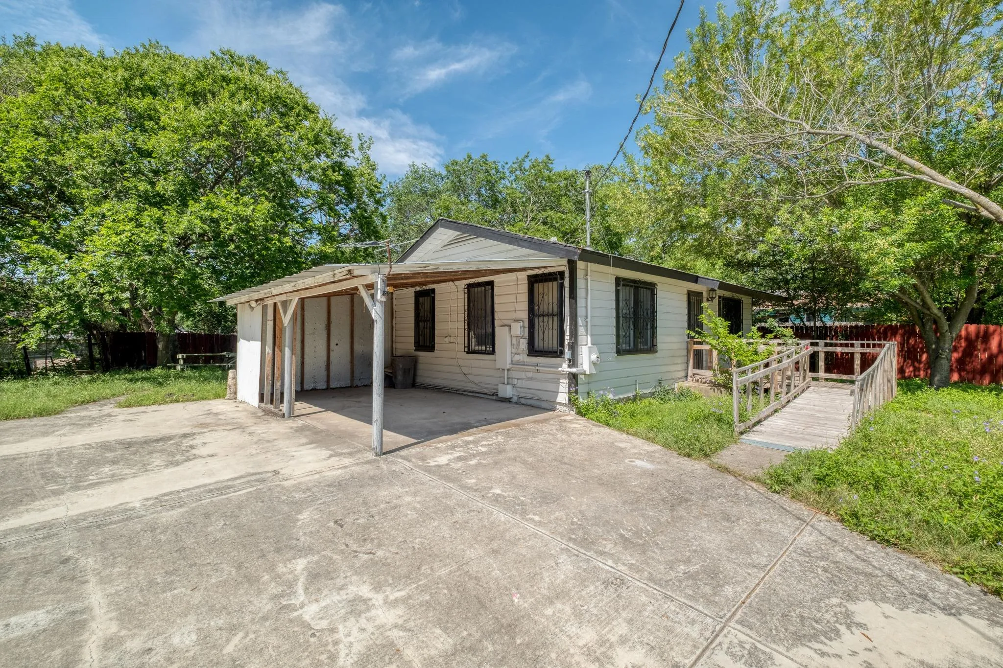 Photo of 3509 LYONS RD, Austin, TX, 78702