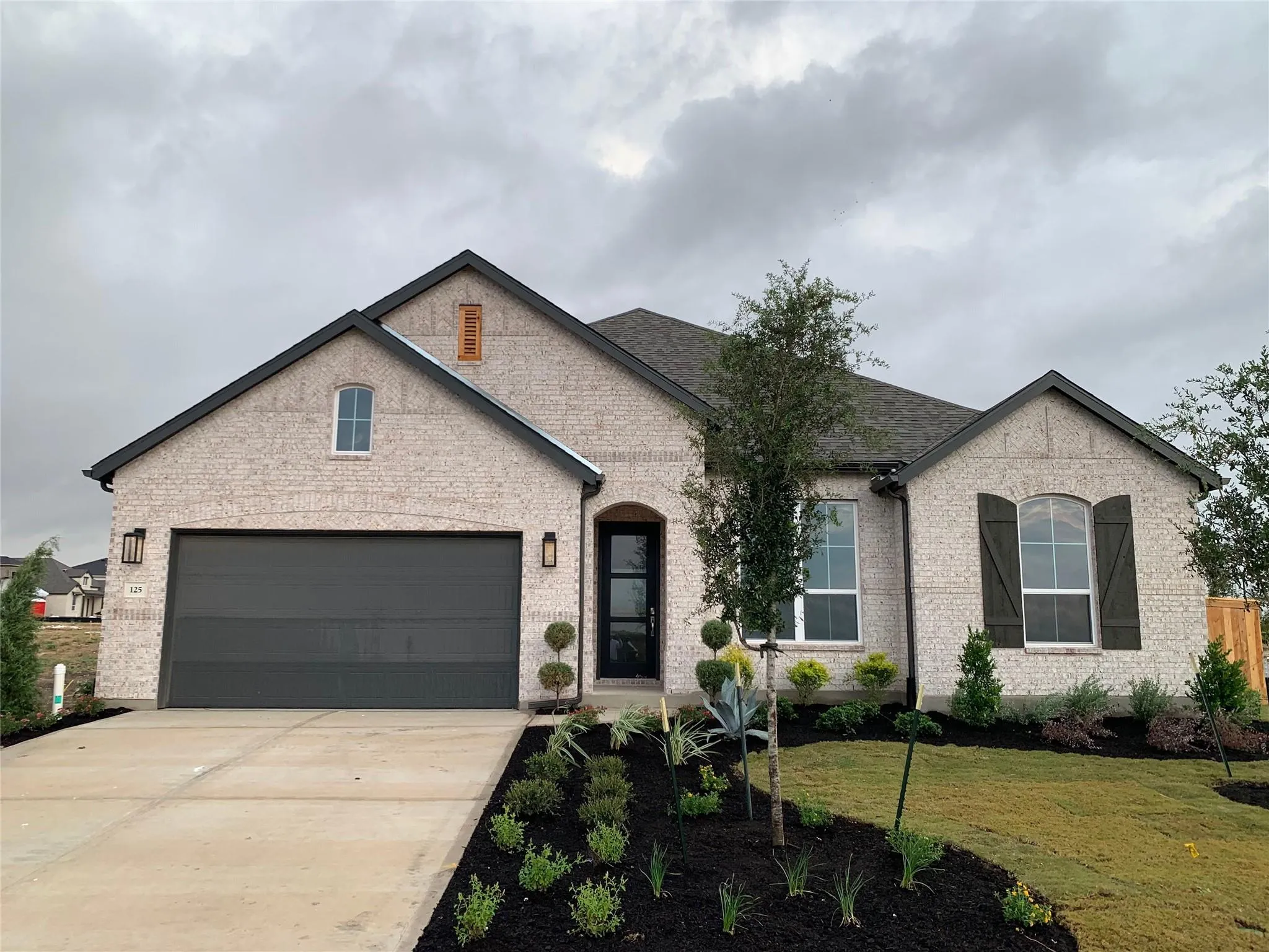 Photo of 125 MEDWAY POINT DR, Hutto, TX, 78634