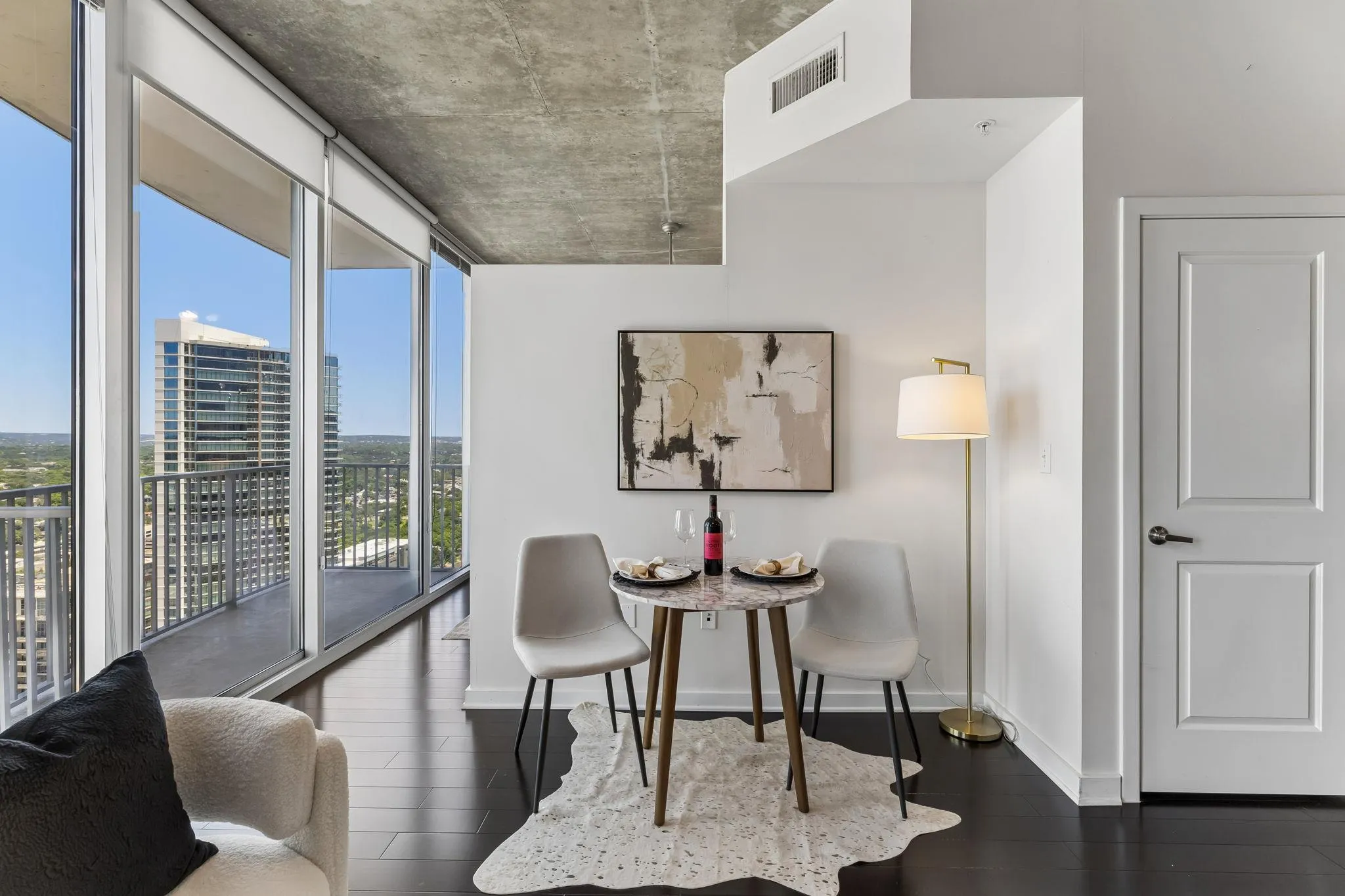 Photo 3 of 360 NUECES ST #3106