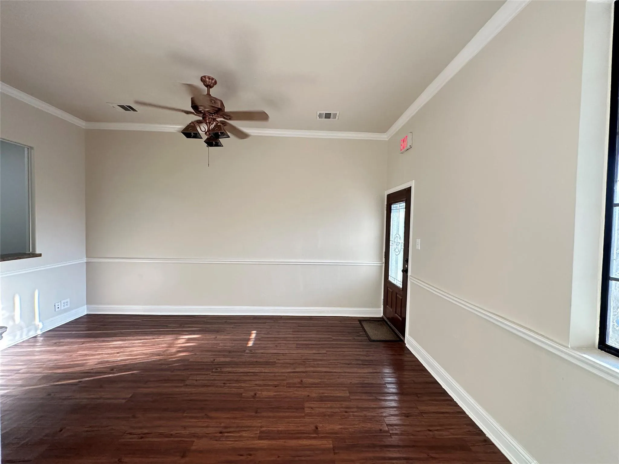 Photo of 305 LIMESTONE TER #C3, Jarrell, TX, 76537