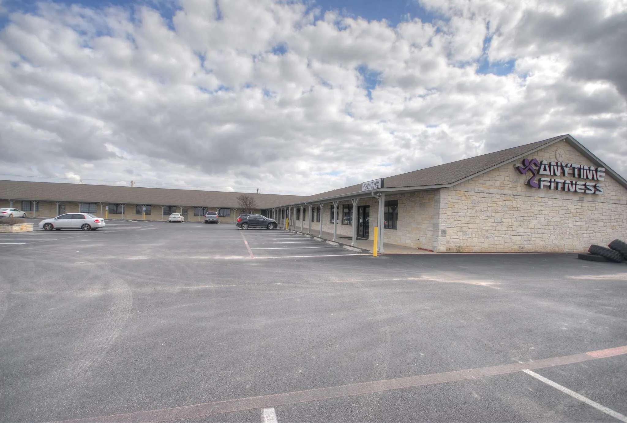 Photo 4 of 305 LIMESTONE TER #H2