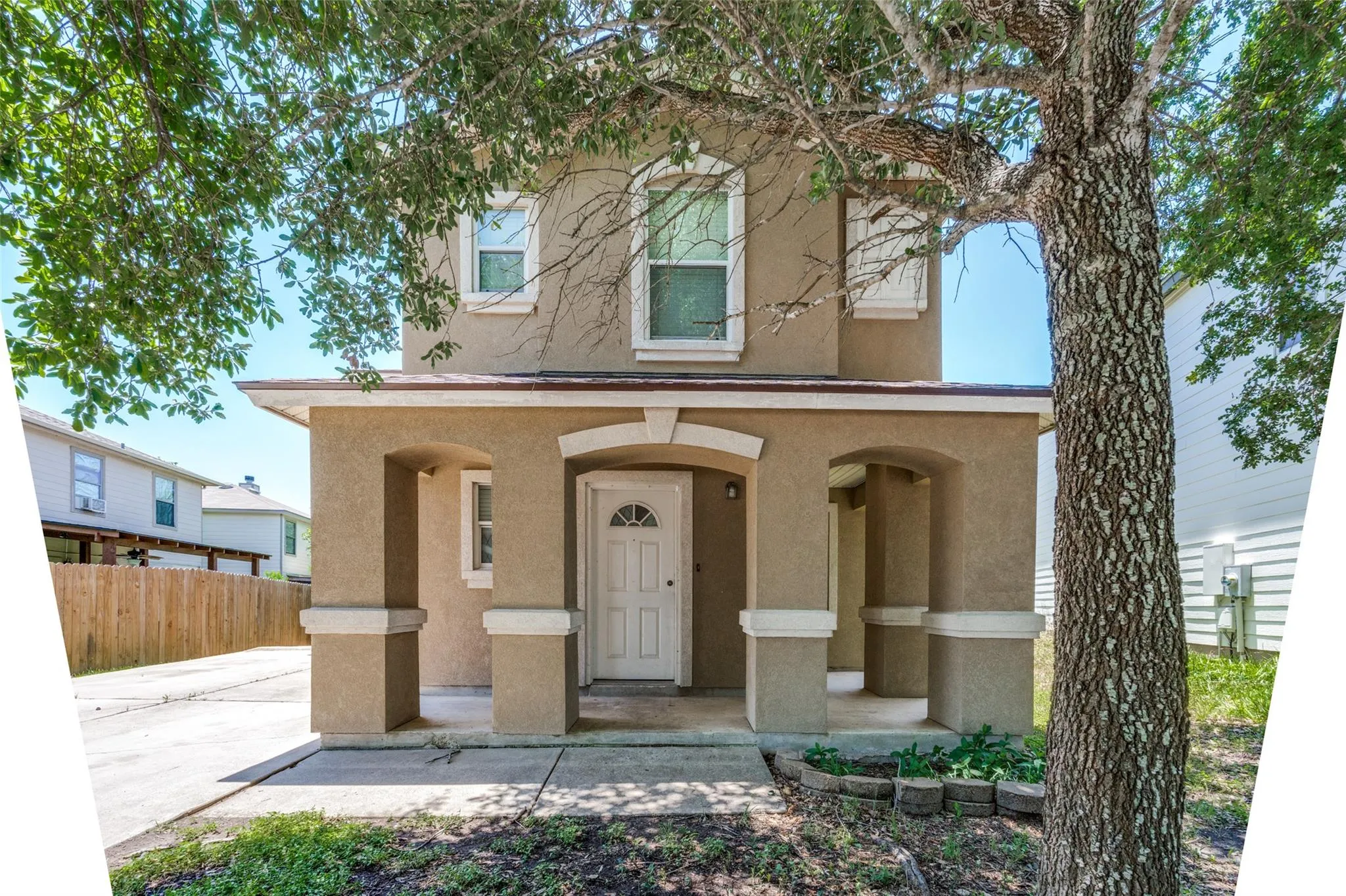Photo of 205 XAVIER DR, San Marcos, TX, 78666