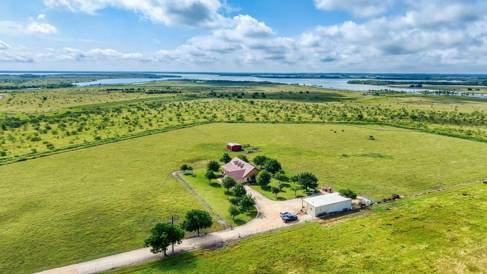 Photo of 19000 FM 971, Granger, TX, 76530