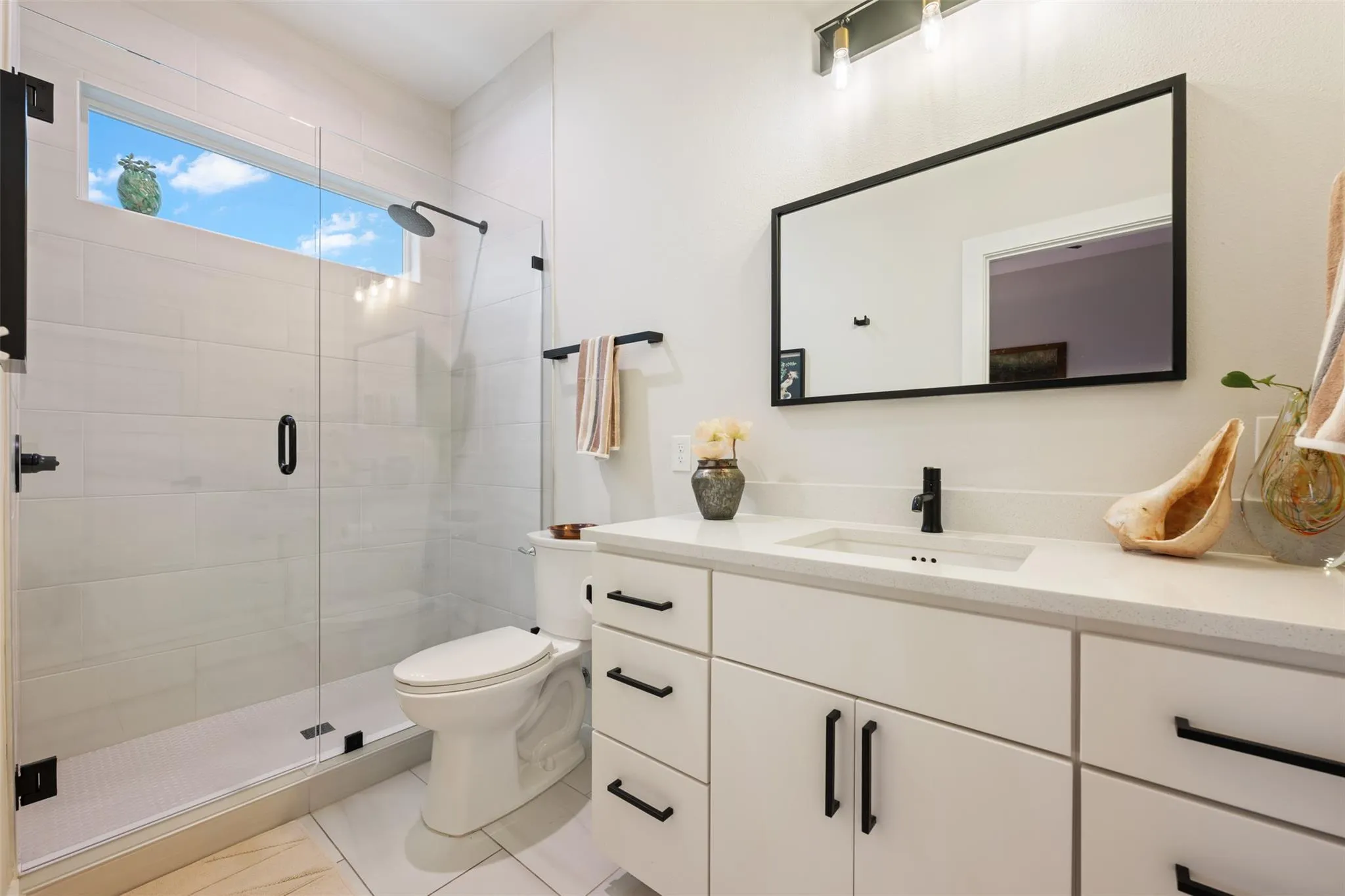 Photo of 2108 ROSEWOOD AVE #B, Austin, TX, 78702