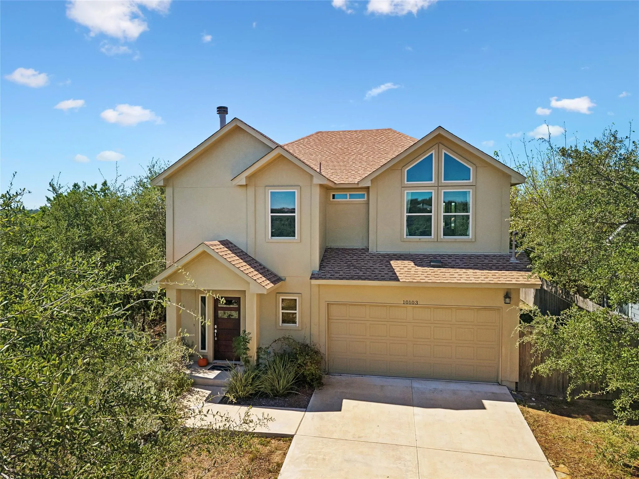 Photo of 10103 TWIN LAKE LOOP, Dripping Springs, TX, 78620