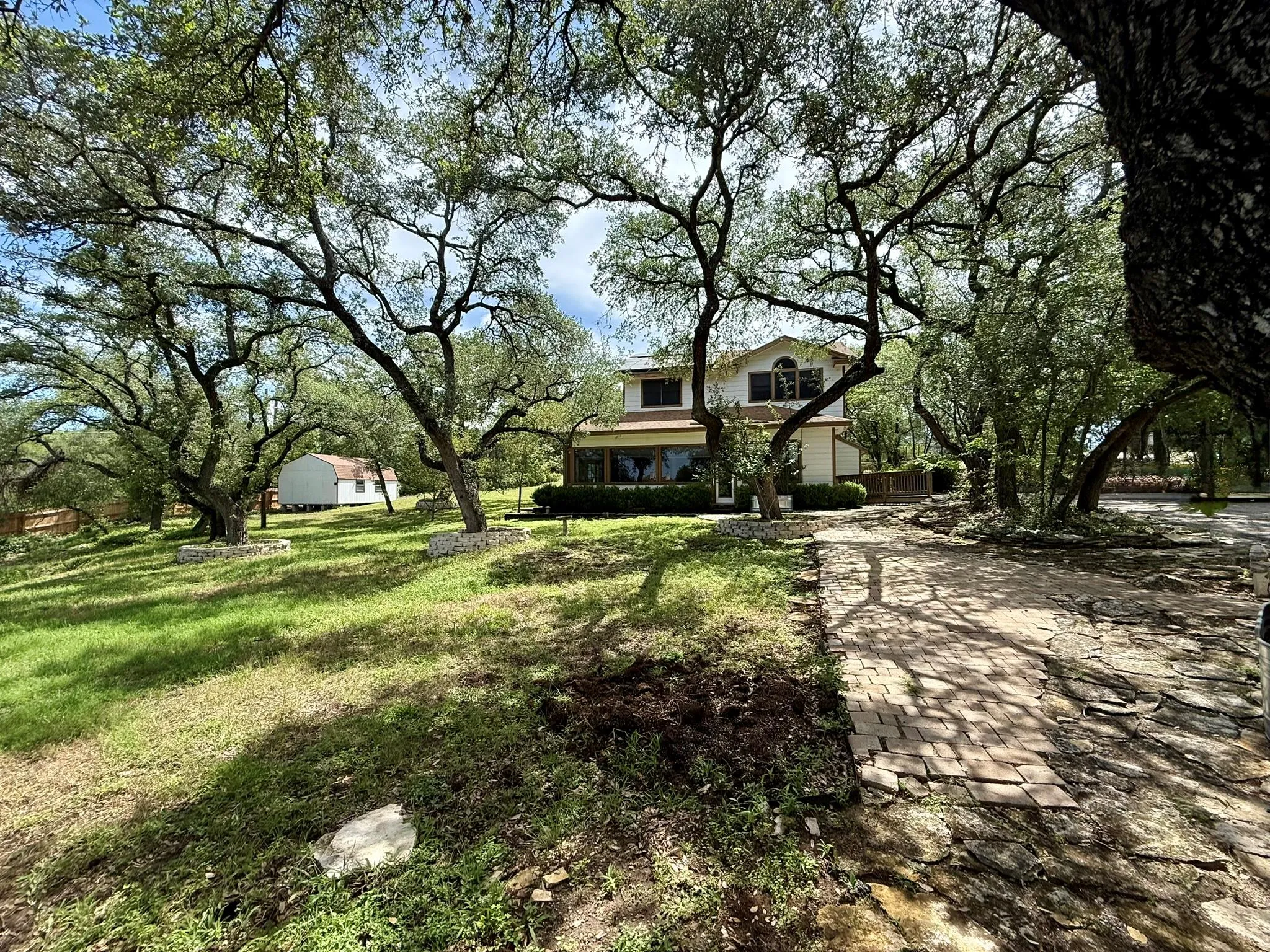 Photo 4 of 4748 ECK LN