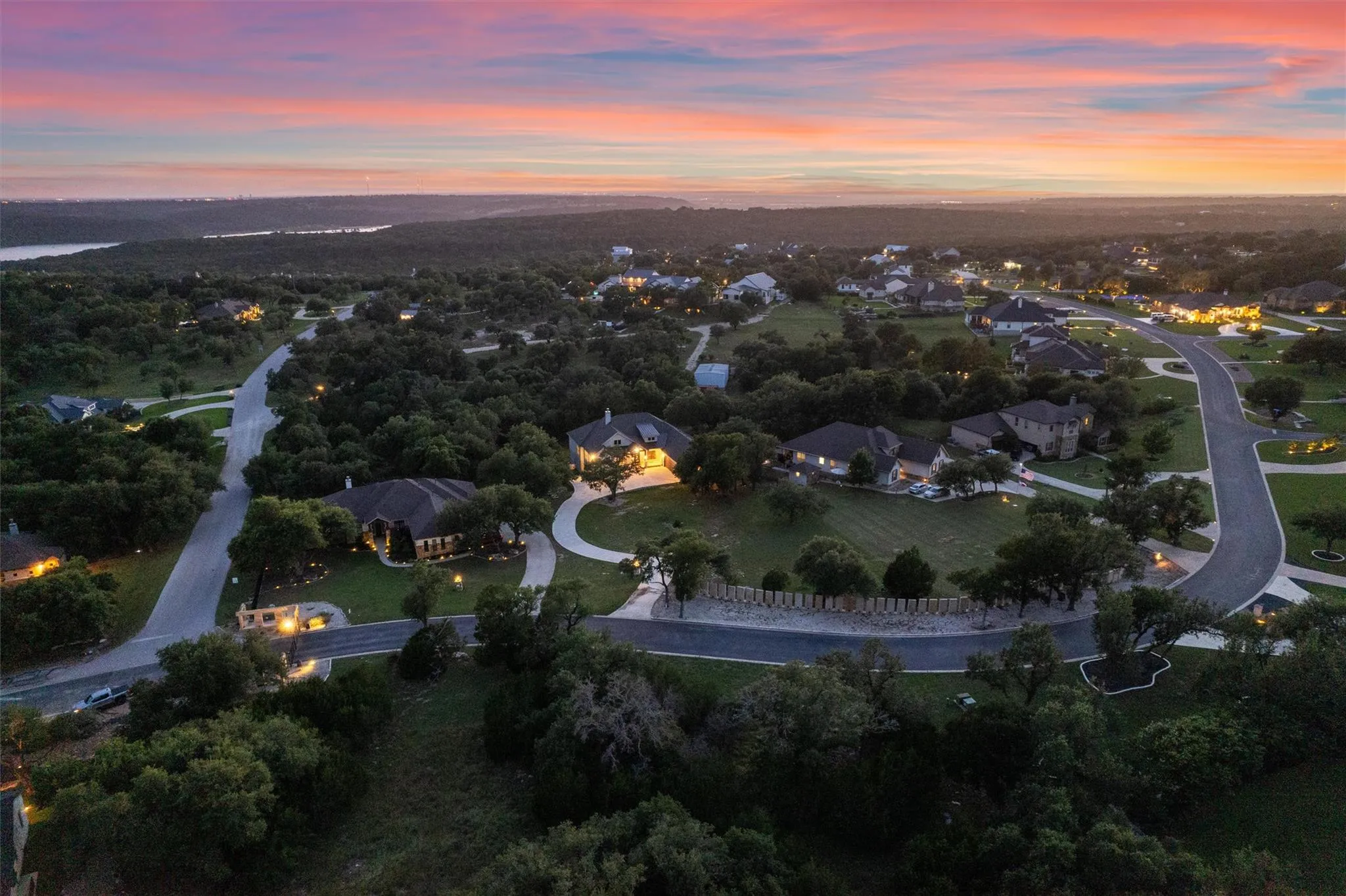 Photo of 302 HIGHLAND SPRING LN, Georgetown, TX, 78633