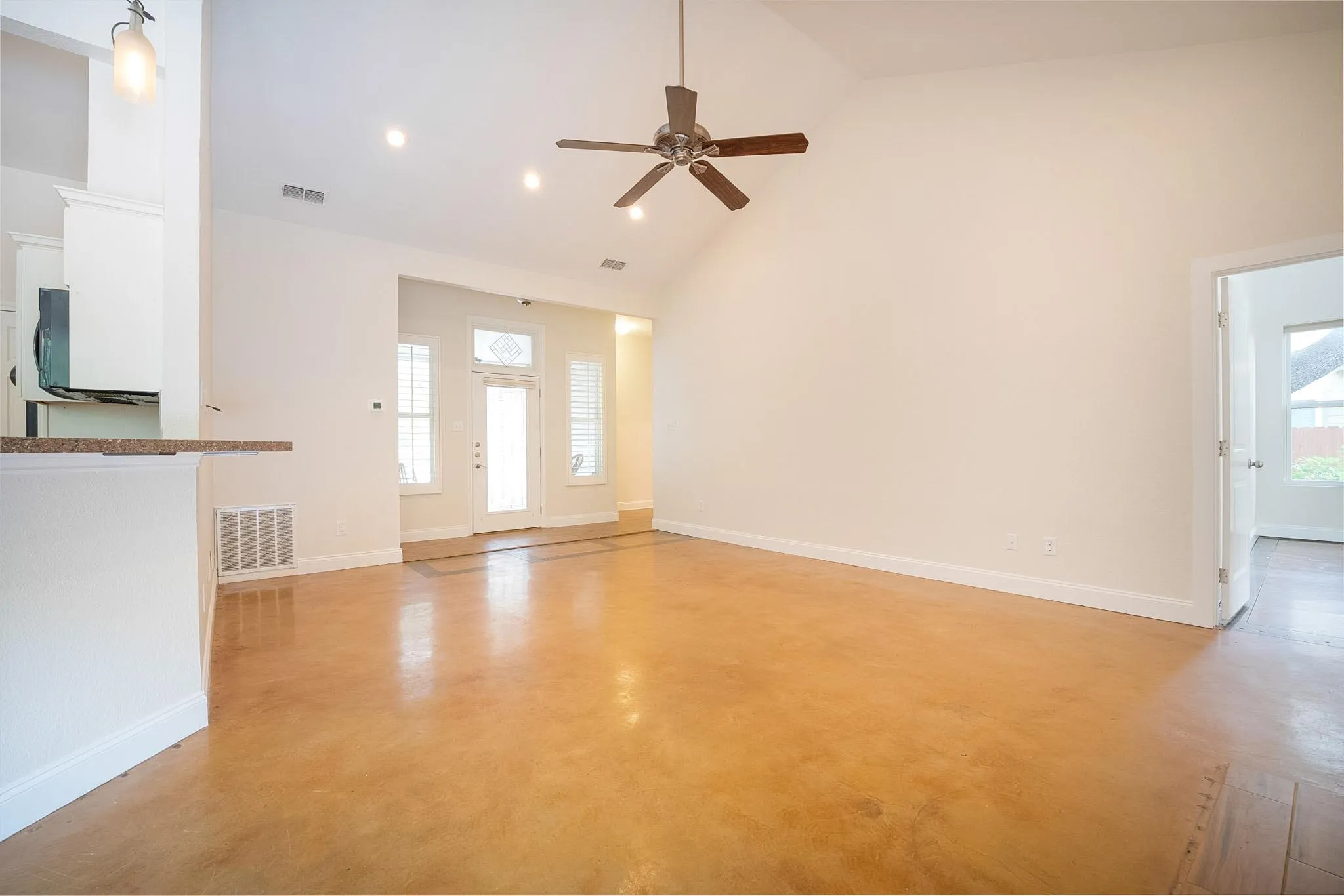 Photo 4 of 12515 DEER FALLS DR